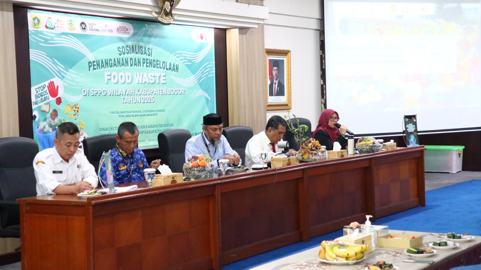 Sosialisasi Penanganan dan Pengelolaan Food Waste